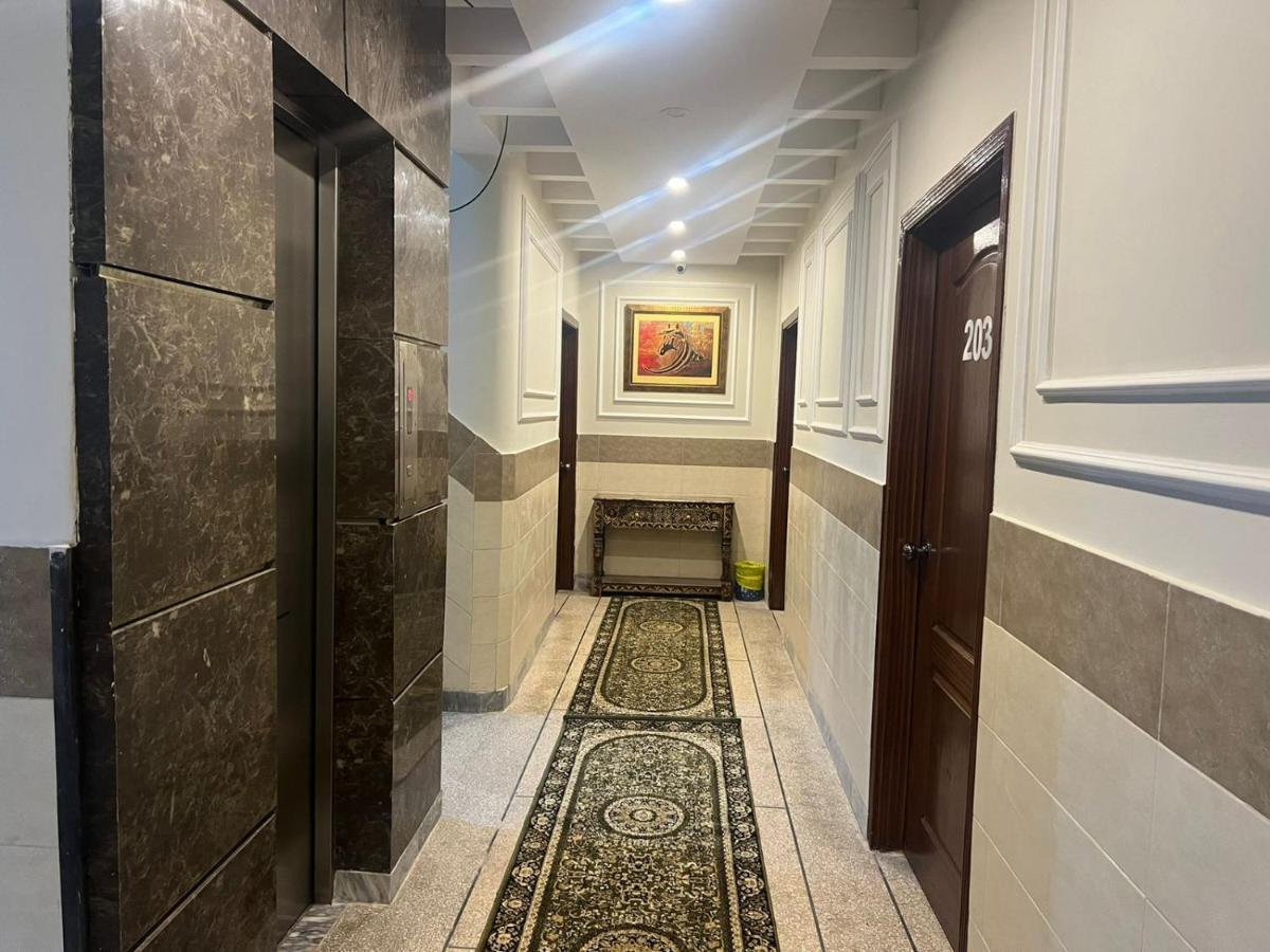 Hotel Swiss Pearl Lahore Buitenkant foto