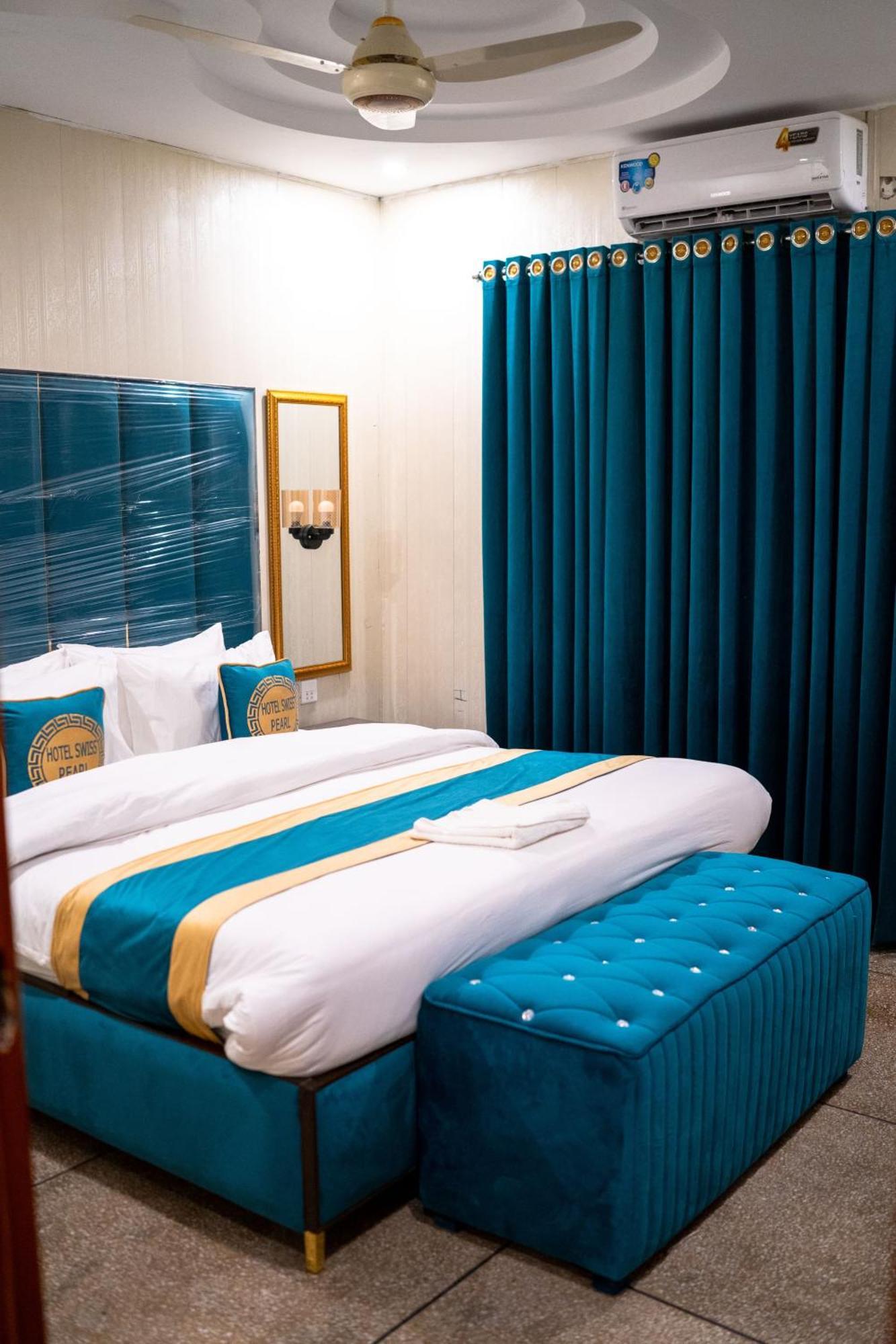 Hotel Swiss Pearl Lahore Kamer foto