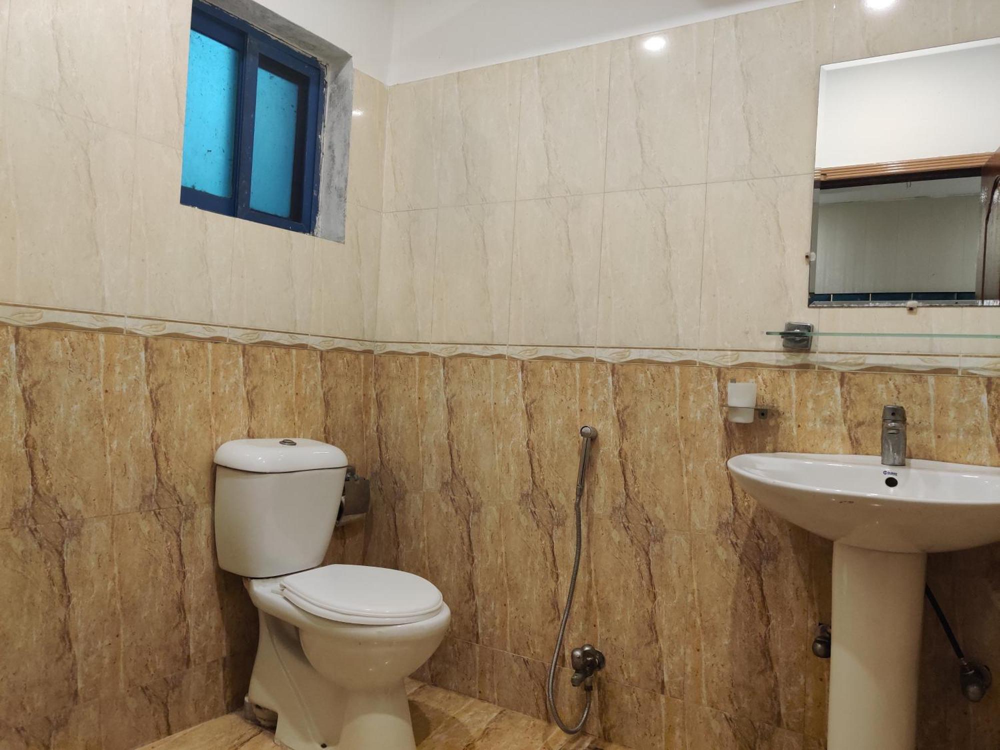 Hotel Swiss Pearl Lahore Kamer foto